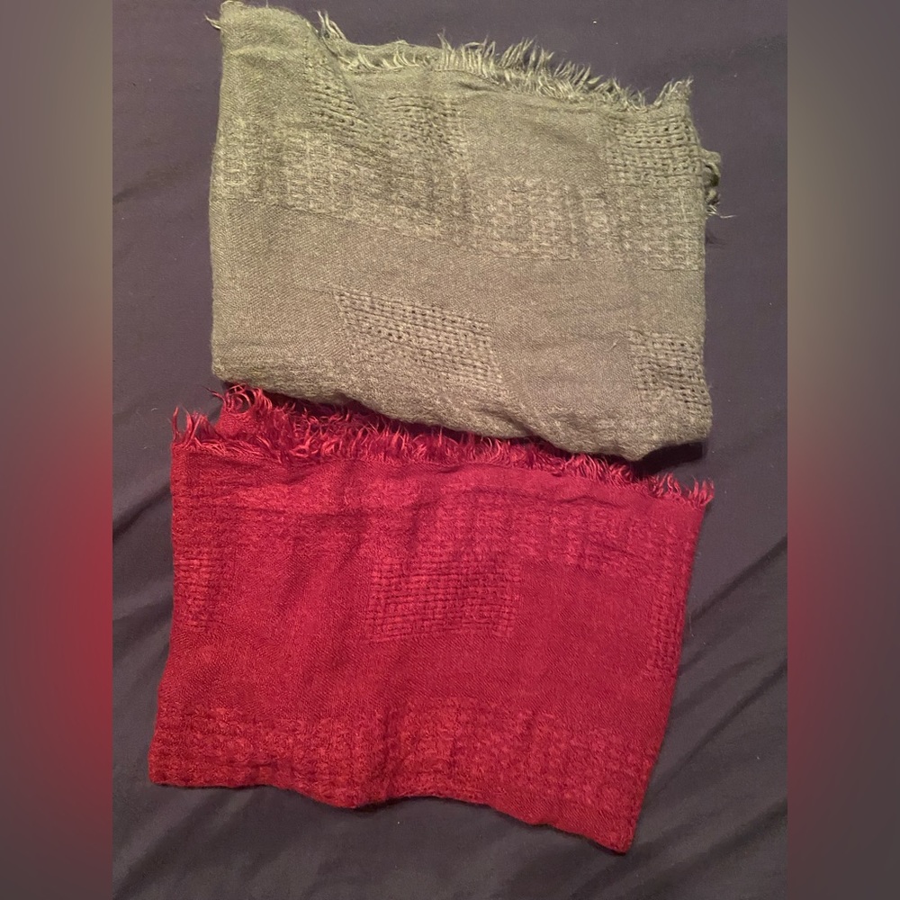 Infinity Scarf Bundle - Picture 2 of 3